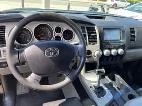 Toyota Tundra thumbnail 30