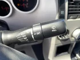 Toyota Tundra thumbnail 5