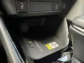 Toyota Yaris thumbnail 44