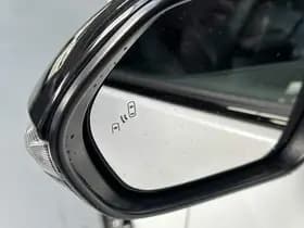 Toyota Yaris thumbnail 55