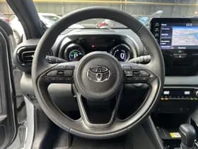 Toyota Yaris thumbnail 9