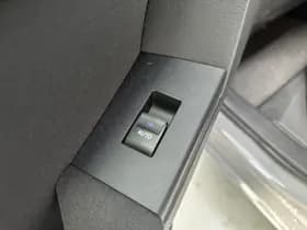 Toyota Auris thumbnail 21