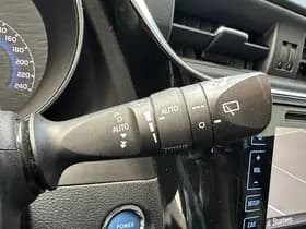 Toyota Auris thumbnail 36