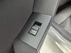 Toyota Auris thumbnail 50