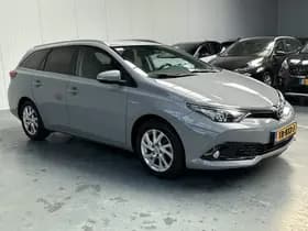 Toyota Auris thumbnail 58