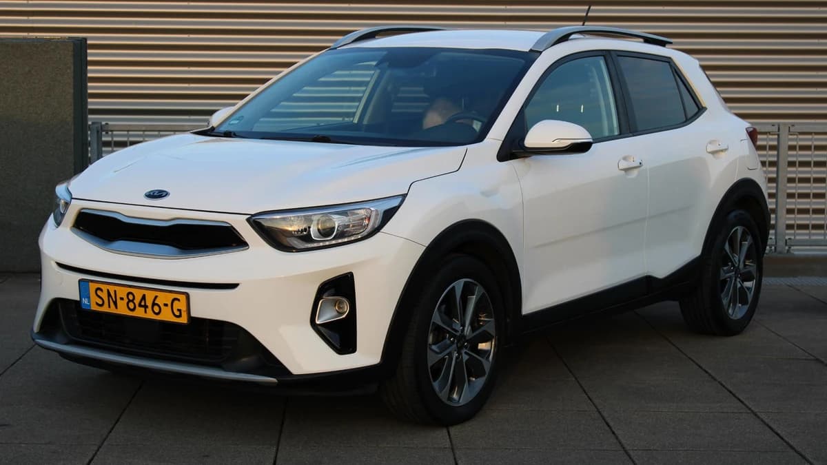 Kia Stonic — foto 1