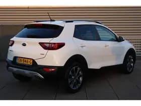 Kia Stonic thumbnail 48