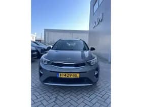 Kia Stonic thumbnail 4