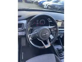 Kia Stonic thumbnail 38