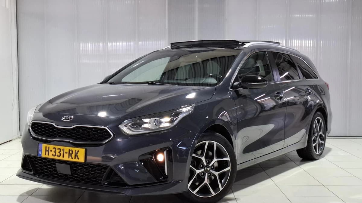 Kia Ceed-sportswagon — foto 1