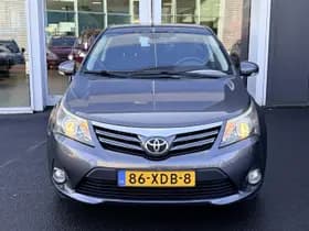 Toyota Avensis thumbnail 4