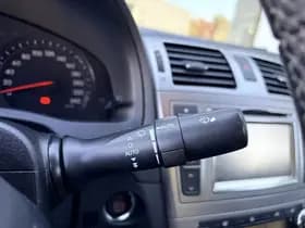 Toyota Avensis thumbnail 46