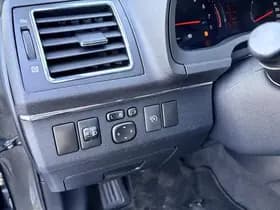 Toyota Avensis thumbnail 48