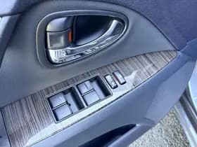 Toyota Avensis thumbnail 49