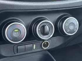 Toyota Aygo thumbnail 57