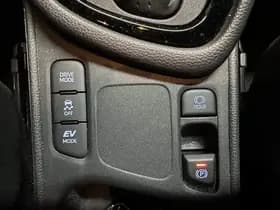 Toyota Yaris thumbnail 47