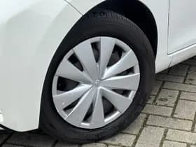 Toyota Aygo thumbnail 2