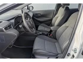 Toyota Corolla thumbnail 4