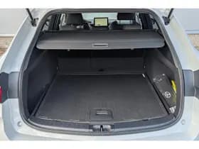 Toyota Corolla thumbnail 9