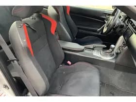 Toyota Gt86 thumbnail 8