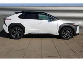 Toyota Bz4x thumbnail 8