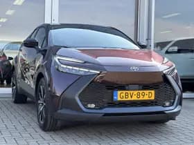 Toyota C-hr thumbnail 5