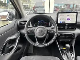 Toyota Yaris thumbnail 13