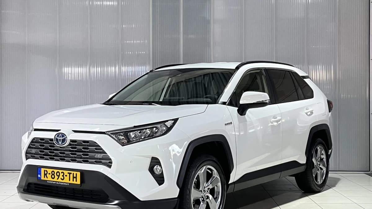 Toyota Rav4 — foto 1