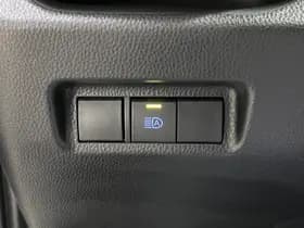 Toyota Rav4 thumbnail 18