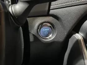 Toyota Rav4 thumbnail 43