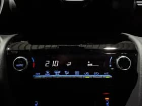 Toyota Yaris-cross thumbnail 17