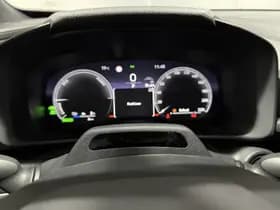 Toyota C-hr thumbnail 11