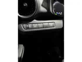 Toyota C-hr thumbnail 15