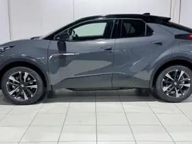 Toyota C-hr thumbnail 3