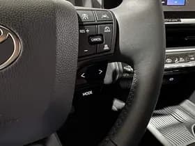 Toyota C-hr thumbnail 27