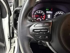 Kia Picanto thumbnail 36