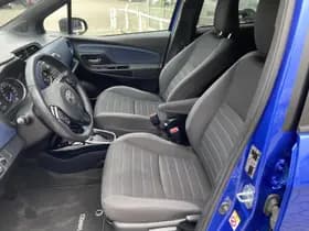 Toyota Yaris thumbnail 2