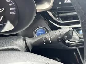 Toyota C-hr thumbnail 25