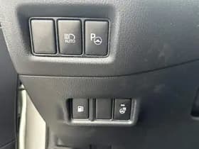 Toyota C-hr thumbnail 26