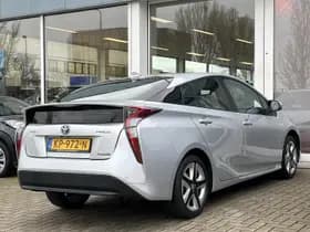 Toyota Prius thumbnail 13