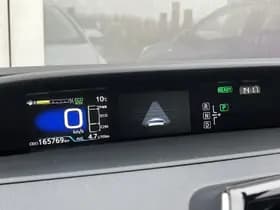 Toyota Prius thumbnail 3