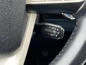 Toyota Prius thumbnail 23