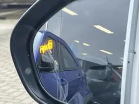 Toyota Prius thumbnail 30