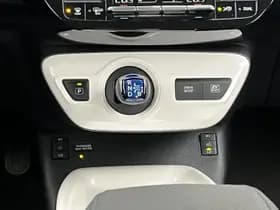 Toyota Prius thumbnail 37