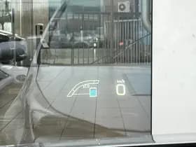 Toyota Prius thumbnail 38