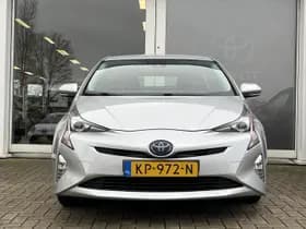 Toyota Prius thumbnail 6