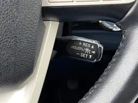 Toyota Prius thumbnail 65