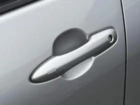 Toyota Prius thumbnail 70