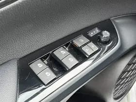 Toyota Prius thumbnail 82