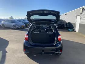 Toyota Yaris thumbnail 7